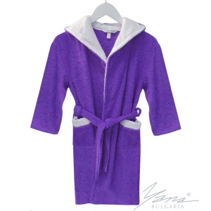 Лилав детски халат за баня с двойна качулка 